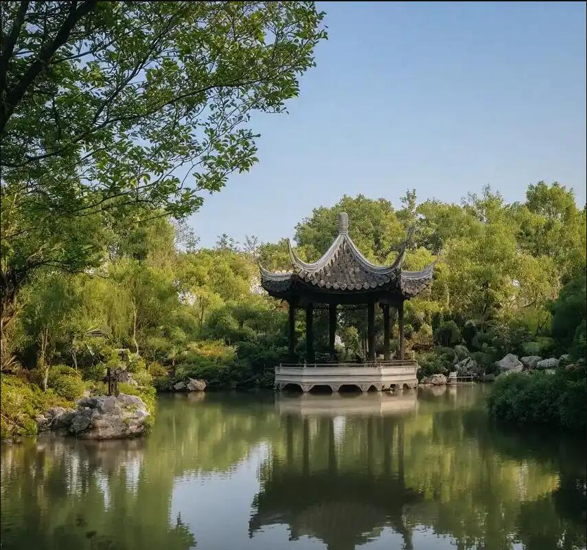 金平区凡梦餐饮有限公司